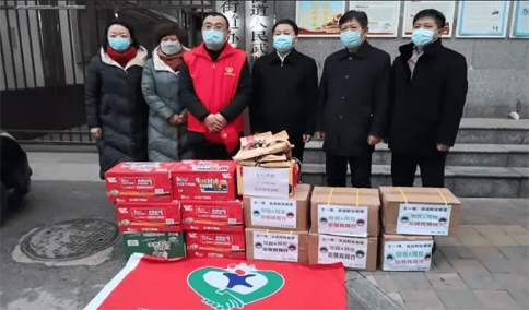 大红鹰dhy向石家庄市新华区捐助爱心物资